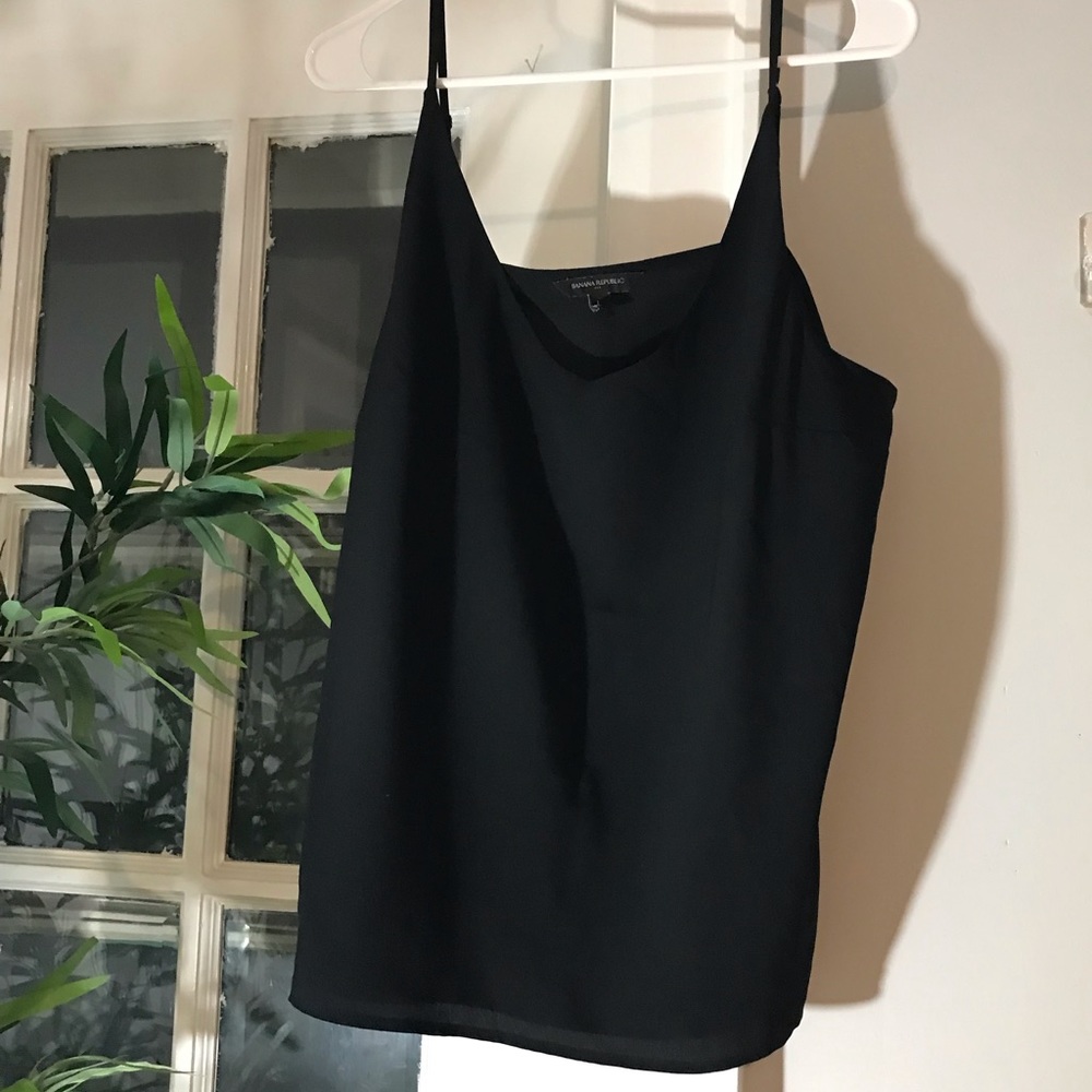 Banana Republic spaghetti strap v neck tank